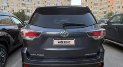 Toyota Highlander 2015 года за 11 500 000 тг. в Актау – фото 4