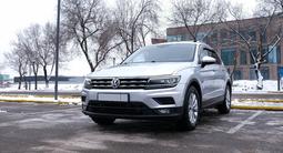 Volkswagen Tiguan 2017 года за 11 200 000 тг. в Алматы