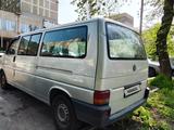 Volkswagen Transporter 1994 года за 2 600 000 тг. в Алматы – фото 4