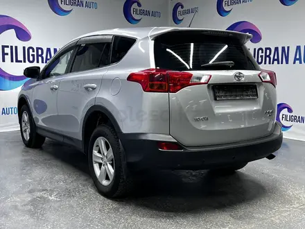 Toyota RAV4 2014 года за 10 180 000 тг. в Астана – фото 12