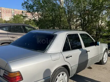 Mercedes-Benz E 280 1993 годаүшін2 500 000 тг. в Караганда – фото 6