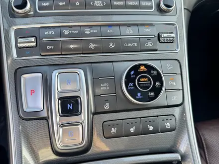 Hyundai Santa Fe 2023 года за 16 800 000 тг. в Астана – фото 7