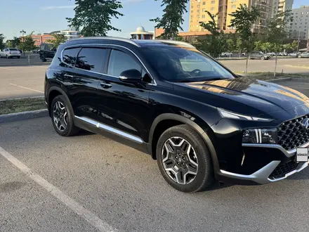 Hyundai Santa Fe 2023 года за 16 800 000 тг. в Астана – фото 2