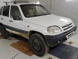 Chevrolet Niva 2004 года за 1 700 000 тг. в Аральск – фото 2