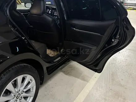 Toyota Camry 2020 года за 12 100 000 тг. в Астана – фото 10