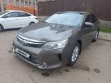 Toyota Camry 2015 года за 12 200 000 тг. в Астана