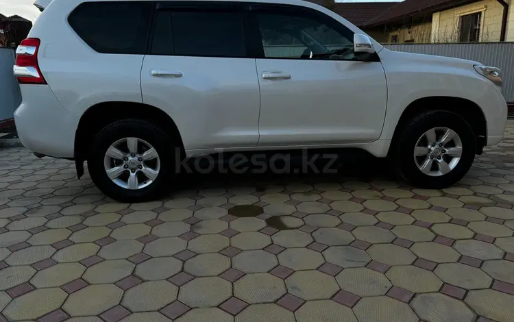 Toyota Land Cruiser Prado 2015 годаүшін18 500 000 тг. в Атырау