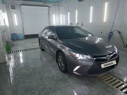 Toyota Camry 2016 года за 9 500 000 тг. в Уральск – фото 11