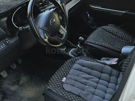 Kia Rio 2014 года за 4 350 000 тг. в Уральск – фото 3
