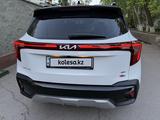 Kia Seltos 2024 года за 12 500 000 тг. в Астана – фото 2