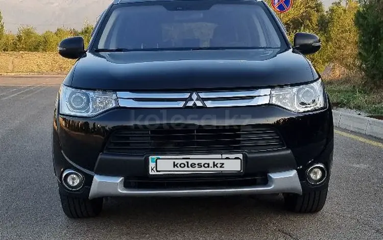 Mitsubishi Outlander 2014 года за 8 500 000 тг. в Алматы