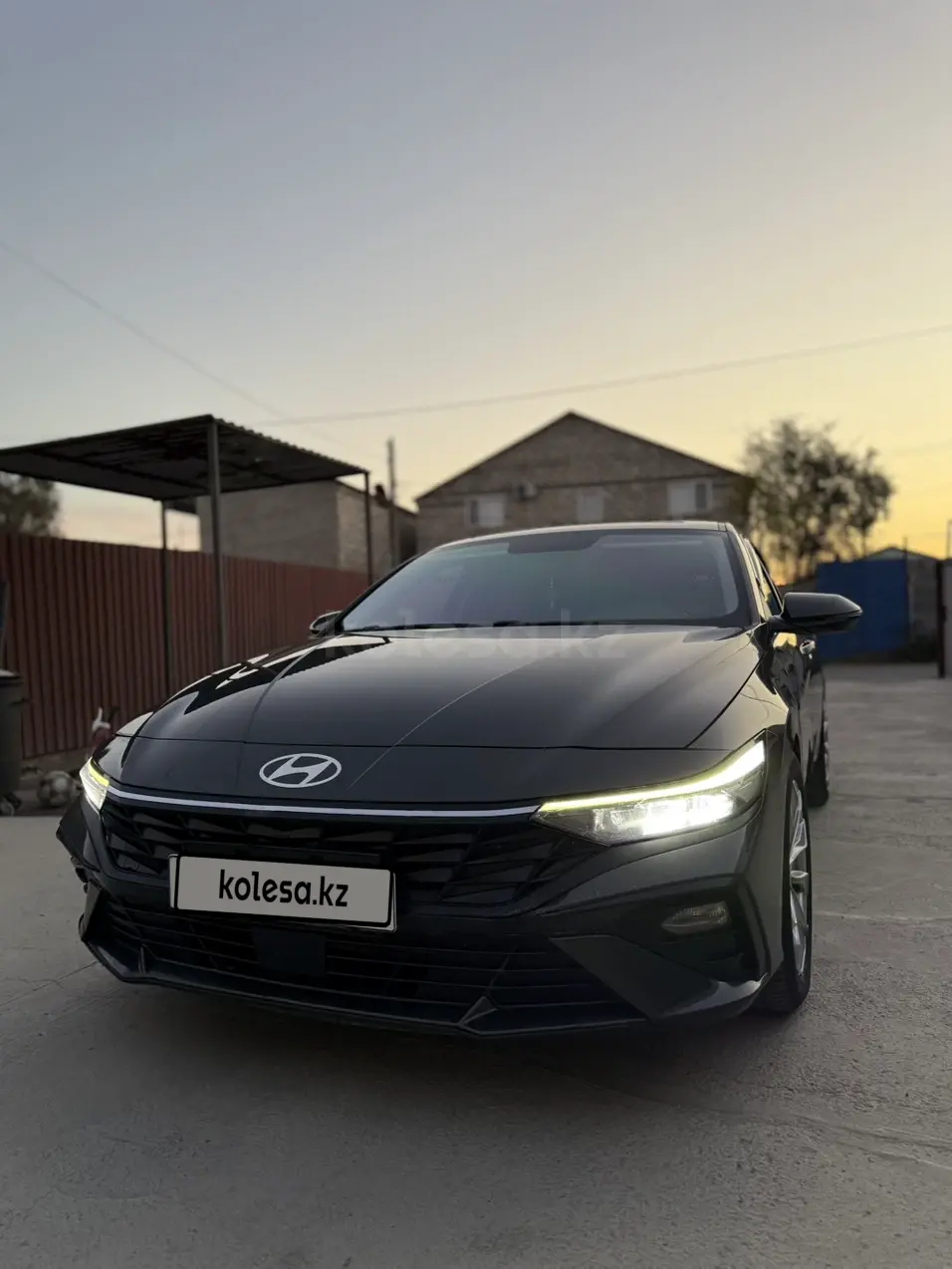 Hyundai Elantra, 2023