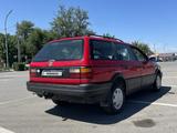 Volkswagen Passat 1992 годаfor2 300 000 тг. в Семей – фото 5