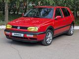 Volkswagen Golf 1993 годаүшін2 100 000 тг. в Караганда