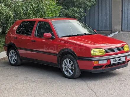 Volkswagen Golf 1993 года за 2 100 000 тг. в Караганда – фото 3