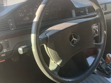 Mercedes-Benz E 230 1986 года за 1 450 000 тг. в Караганда – фото 11