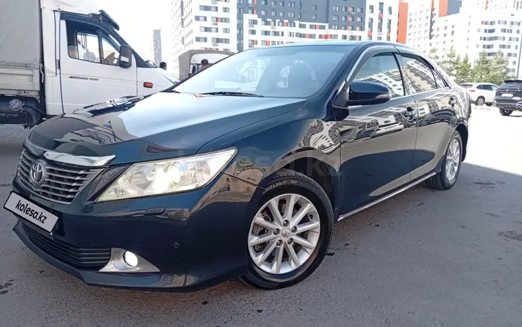 Toyota Camry 2012 годаүшін7 700 000 тг. в Астана