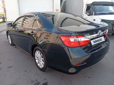 Toyota Camry 2012 года за 7 700 000 тг. в Астана – фото 2