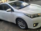 Toyota Corolla 2015 года за 7 350 000 тг. в Павлодар