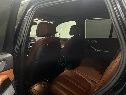 BMW X5 2019 года за 26 500 000 тг. в Алматы – фото 11