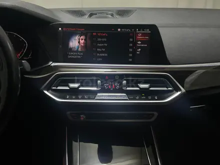 BMW X5 2019 года за 26 500 000 тг. в Алматы – фото 15