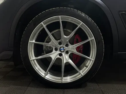 BMW X5 2019 года за 26 500 000 тг. в Алматы – фото 16