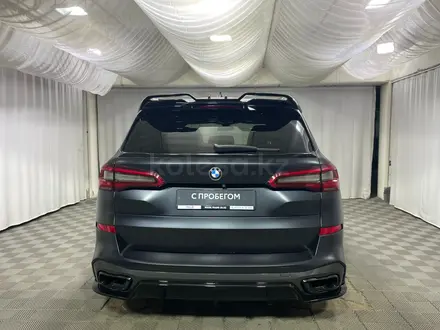 BMW X5 2019 года за 26 500 000 тг. в Алматы – фото 4