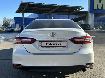 Toyota Camry 2019 года за 15 500 000 тг. в Шымкент – фото 14