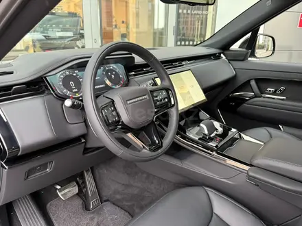 Land Rover Range Rover Sport Dynamic SE 2026 года за 104 391 000 тг. в Павлодар – фото 8