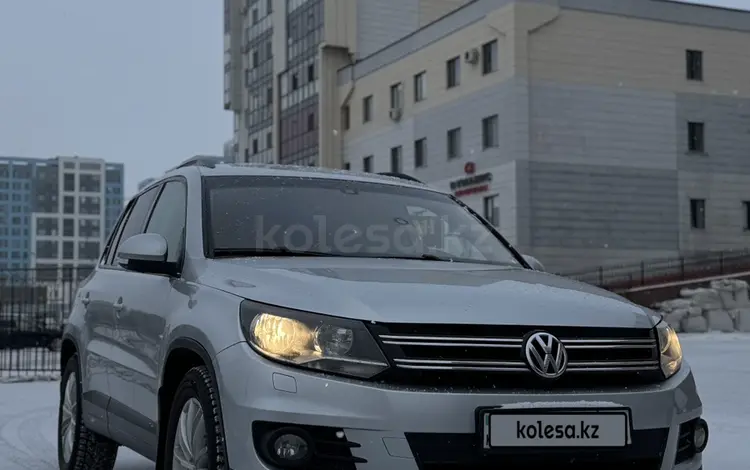 Volkswagen Tiguan 2015 года за 6 000 000 тг. в Астана