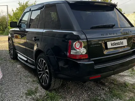 Land Rover Range Rover Sport 2009 года за 14 000 000 тг. в Алматы – фото 7