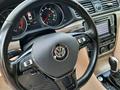Volkswagen Passat 2017 года за 8 300 000 тг. в Алматы – фото 14