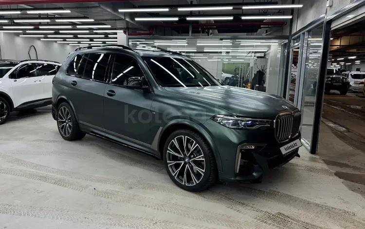 BMW X7 2021 годаfor70 000 000 тг. в Астана