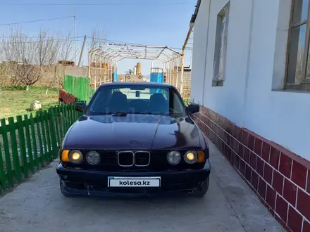 BMW 520 1990 года за 800 000 тг. в Туркестан – фото 2
