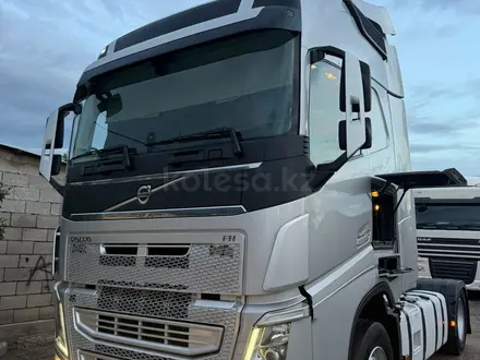 Volvo  FH 2015 года за 21 000 000 тг. в Шымкент