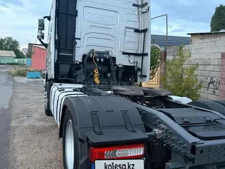 Volvo  FH 2015 года за 21 000 000 тг. в Шымкент – фото 8
