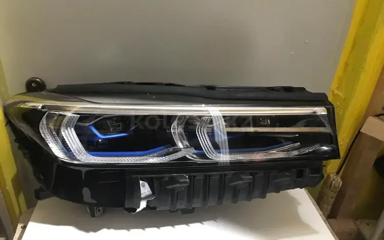 Фара правая bmw g12 laser рестайлинг за 400 000 тг. в Астана