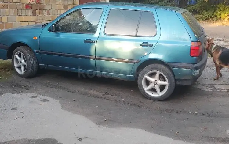 Volkswagen Golf 1994 годаfor1 500 000 тг. в Темиртау