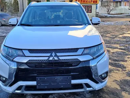 Mitsubishi Outlander 2022 года за 14 200 000 тг. в Астана – фото 3