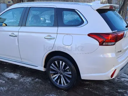 Mitsubishi Outlander 2022 года за 14 200 000 тг. в Астана – фото 5