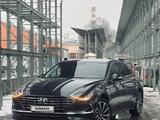 Hyundai Sonata 2022 годаүшін10 700 000 тг. в Алматы – фото 2
