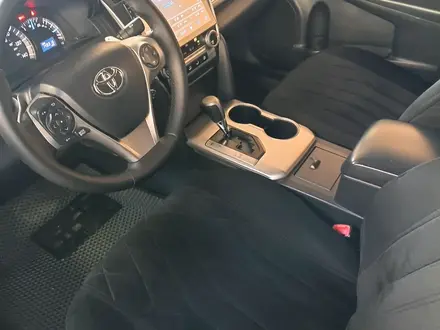 Toyota Camry 2014 года за 5 700 000 тг. в Актобе – фото 9