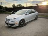 Volkswagen Jetta 2005 года за 3 050 000 тг. в Рудный