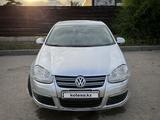 Volkswagen Jetta 2005 года за 3 050 000 тг. в Рудный – фото 3