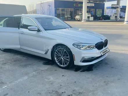 BMW 540 2017 года за 16 600 000 тг. в Алматы – фото 24