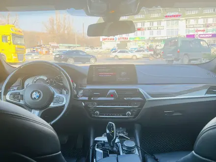 BMW 540 2017 года за 16 600 000 тг. в Алматы – фото 7