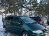 Volkswagen Sharan 1996 годаүшін2 750 000 тг. в Костанай