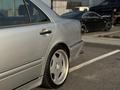 Mercedes-Benz E 320 1998 годаүшін5 300 000 тг. в Алматы – фото 4