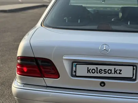 Mercedes-Benz E 320 1998 года за 5 300 000 тг. в Алматы – фото 7