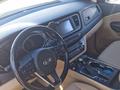 Kia Carnival 2020 года за 14 500 000 тг. в Атырау – фото 8